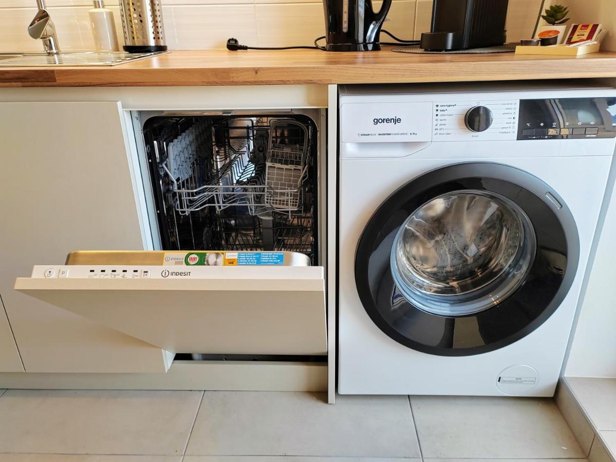 S15 Studio Apartment Free Parking ザグレブ エクステリア 写真