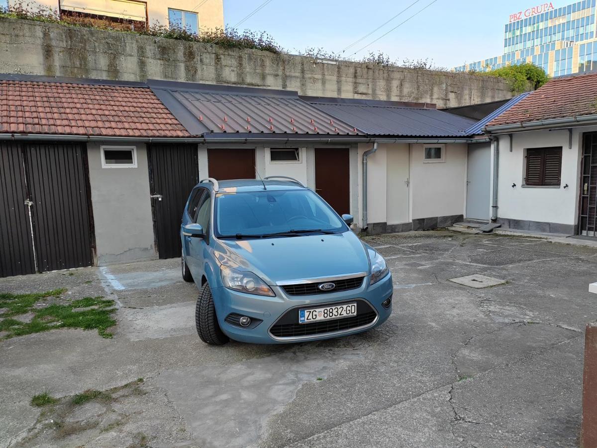 S15 Studio Apartment Free Parking ザグレブ エクステリア 写真